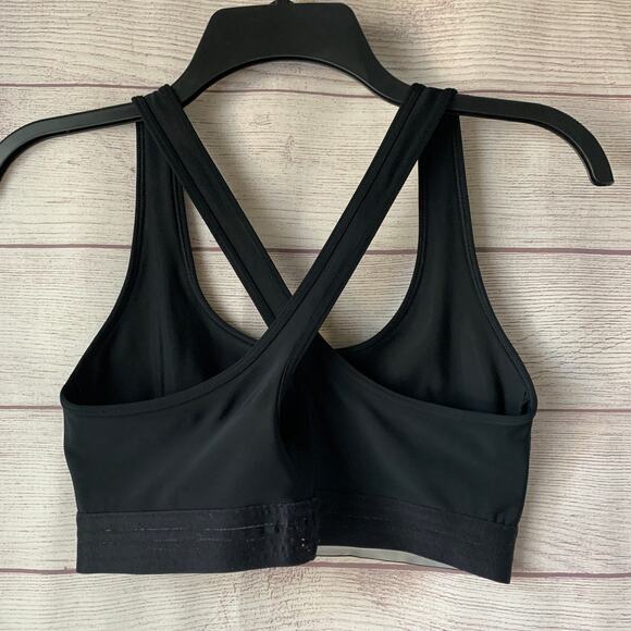 Under Armour Black Sports Bra Mid Cross Back with Keyhole Pullover - Picture 3 of 12
